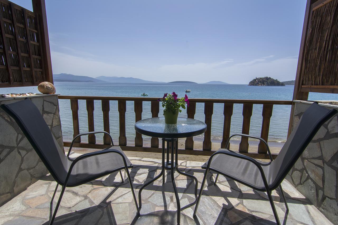 Poseidon Apartments 托隆 外观 照片