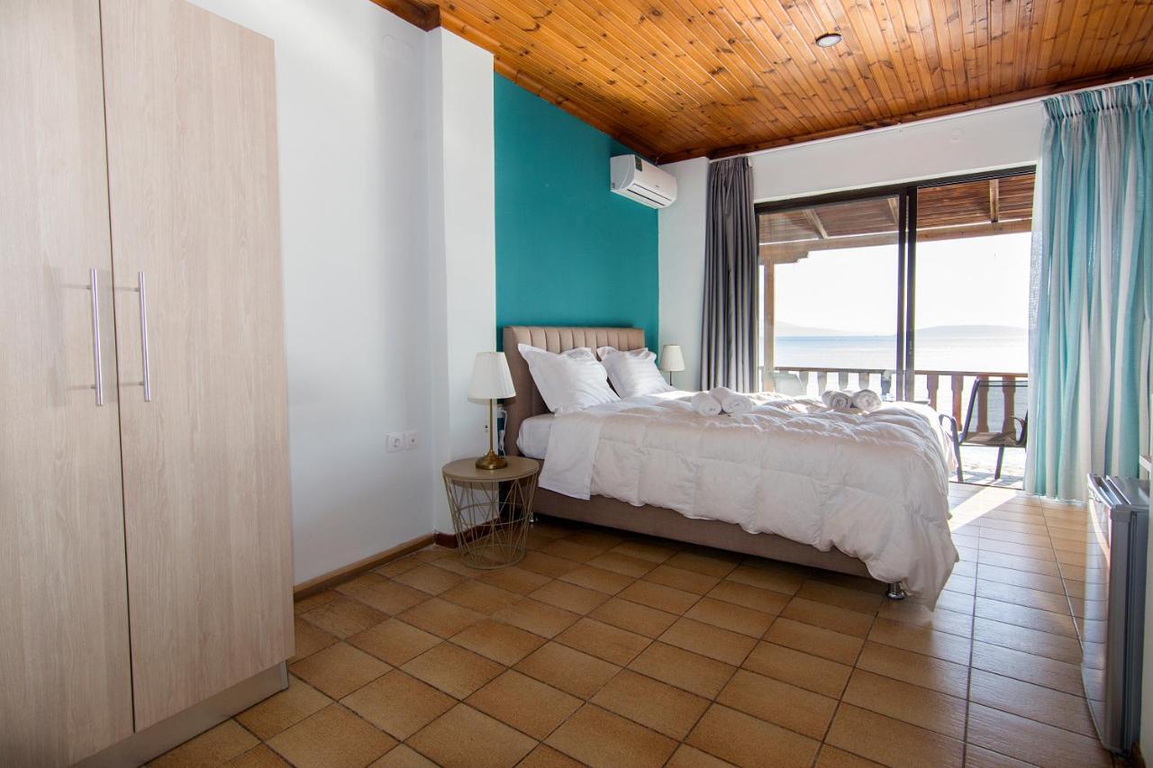 Poseidon Apartments 托隆 外观 照片