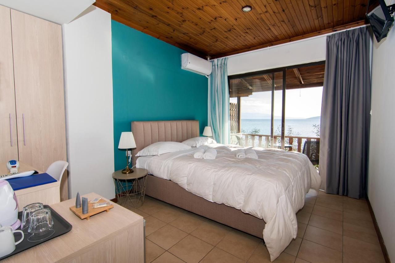 Poseidon Apartments 托隆 外观 照片